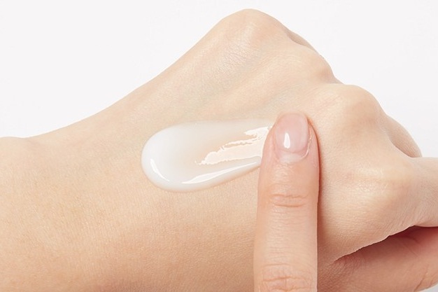 sua-duong-innisfree-jeju-cherry-blossom-lotion-100ml-1