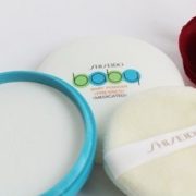 phan-rom-Shiseido-Baby-Powder-Pressed3_result